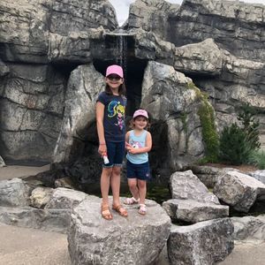 Meet your Posher, Lori